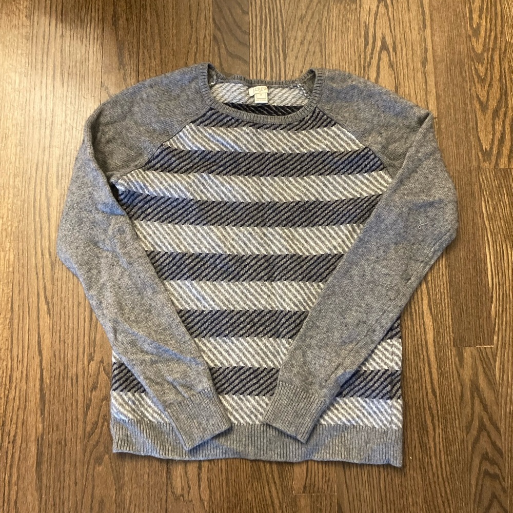 Woman’s J.Crew factory sweater
